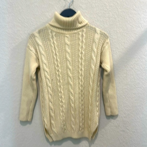 Pink diamonds turtleneck small medium - Picture 1 of 9